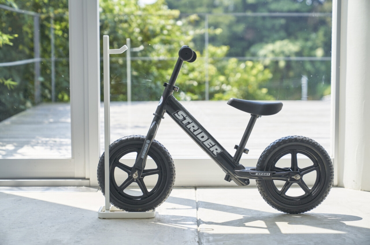 Yamazaki Yamazaki Fietsenrek Kind - Tower - White Yamazaki Yamazaki Fietsenrek Kind - Tower - White