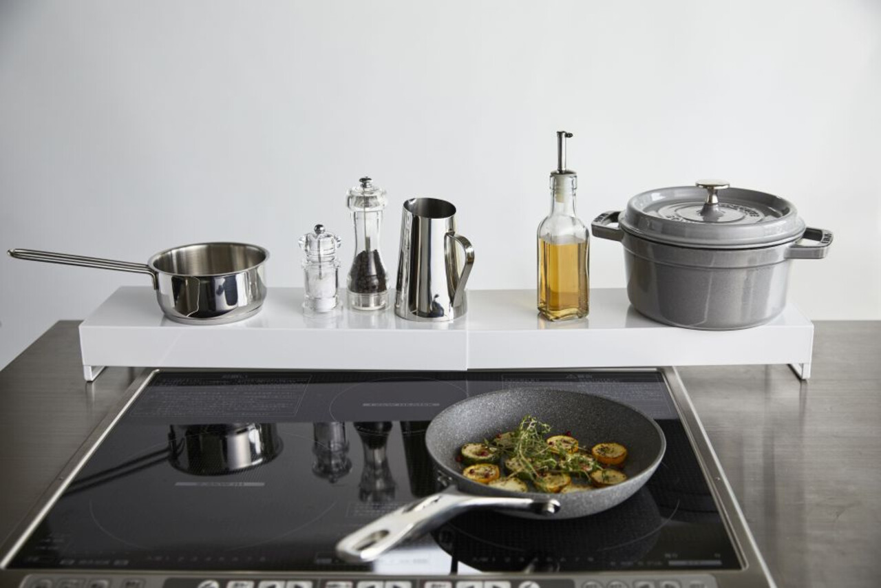 Yamazaki Yamazaki Extendable Vent Cover - Tower - White Yamazaki Yamazaki Extendable Vent Cover - Tower - White