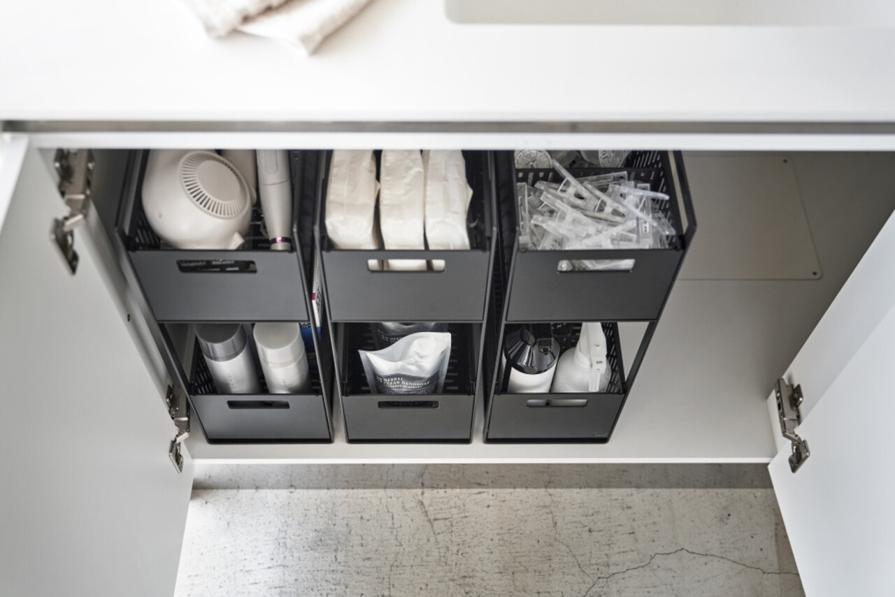 Yamazaki Yamazaki Keukenrek met Manden 2 niveaus - Tower - Black Yamazaki Yamazaki Keukenrek met Manden 2 niveaus - Tower - Black