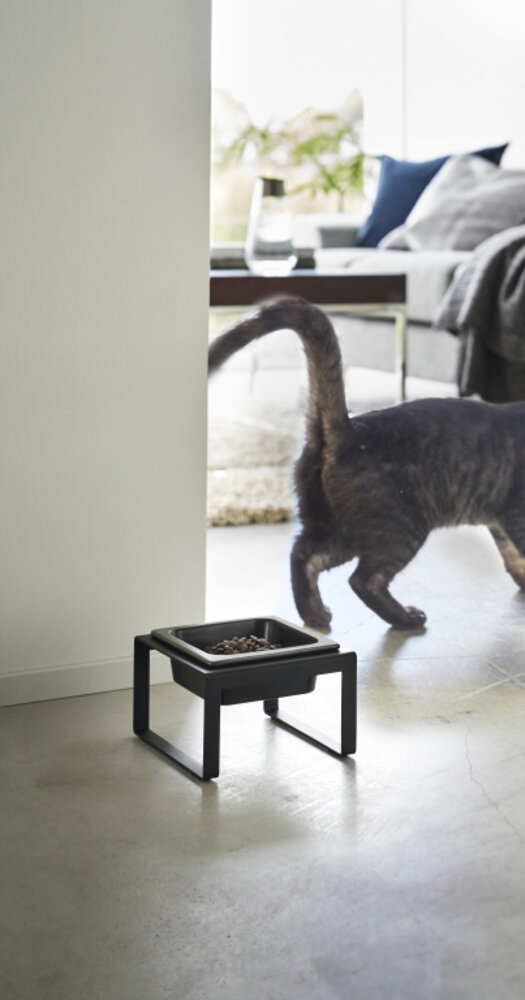 Yamazaki Yamazaki Voerbak Kat Enkel - Tower - Black