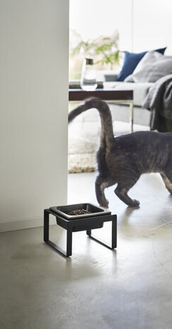 Yamazaki Yamazaki Voerbak Kat Enkel - Tower - Black