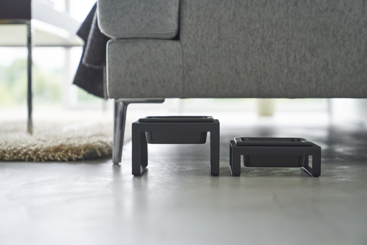 Yamazaki Yamazaki Voerbak Kat Enkel - Tower - Black