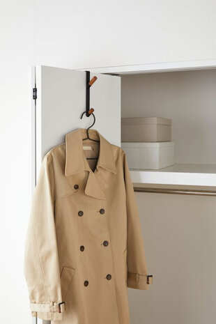 Yamazaki Yamazaki Kapstok voor over de deur - Tower - black Yamazaki Yamazaki Kapstok voor over de deur - Tower - black