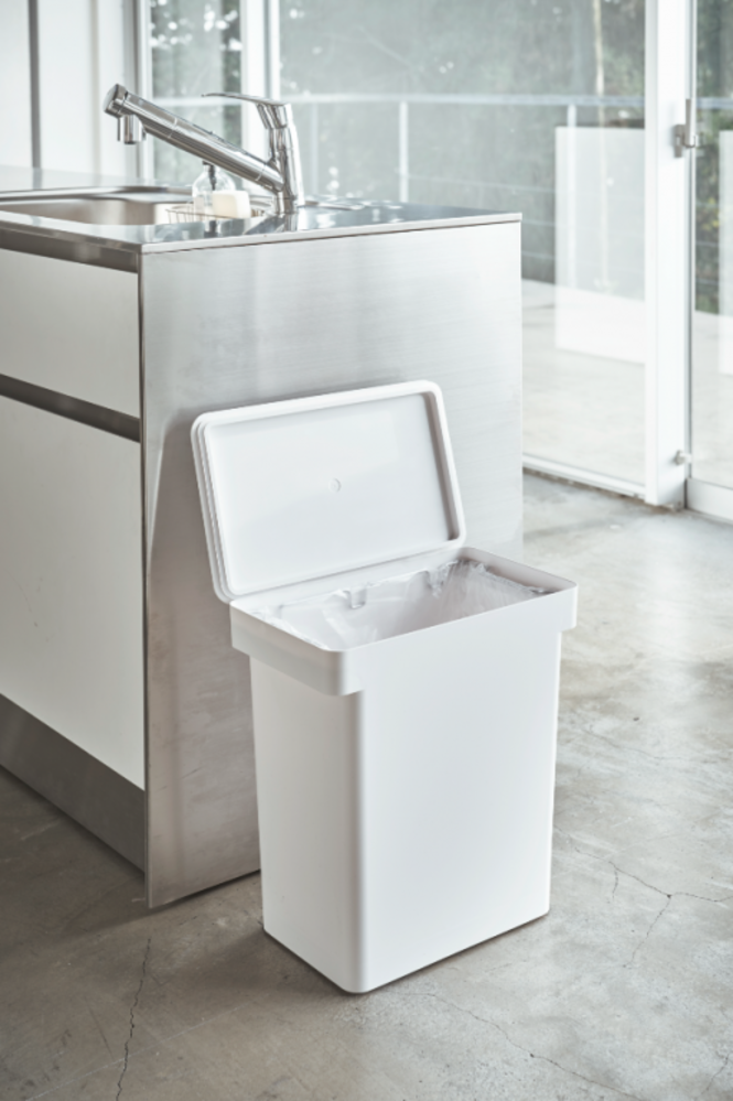 Yamazaki Yamazaki Prullenbak Luchtdicht - Tower - White Yamazaki Yamazaki Prullenbak Luchtdicht - Tower - White