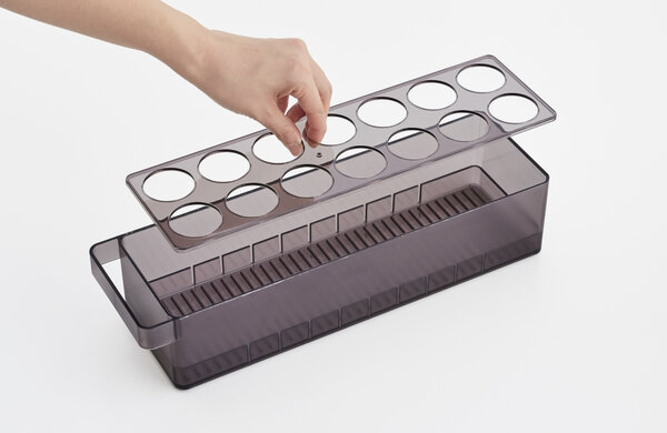 Yamazaki Yamazaki Koelkast Eierrekje - Tower - Black Yamazaki Yamazaki Koelkast Eierrekje - Tower - Black