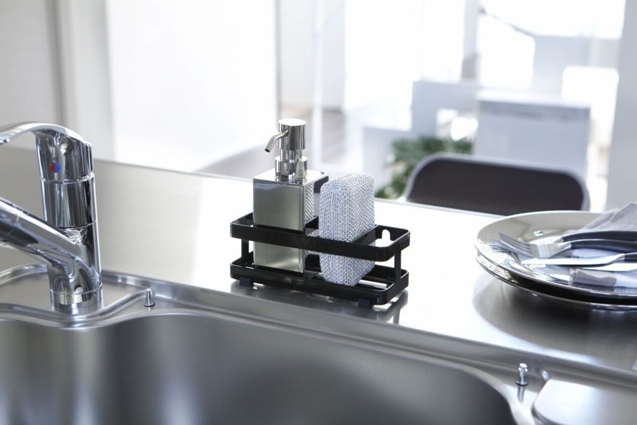 Yamazaki Yamazaki Fles- & Sponshouder Gootsteen met Zuignap - Tower - Black