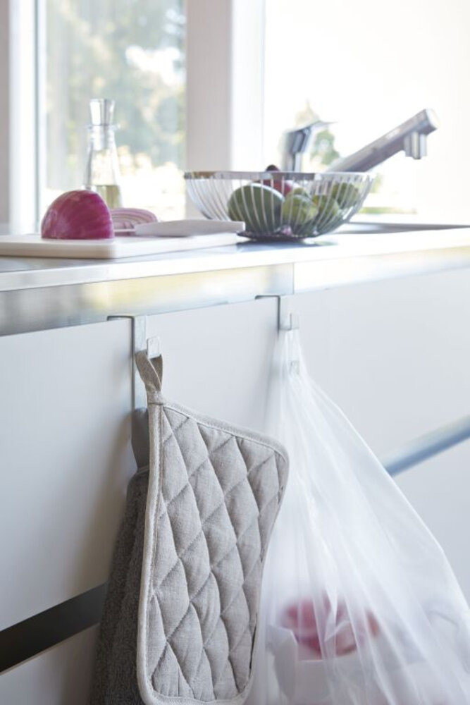 Yamazaki Yamazaki keukendoek haak voor keukenkast - Tower - white Yamazaki Yamazaki keukendoek haak voor keukenkast - Tower - white