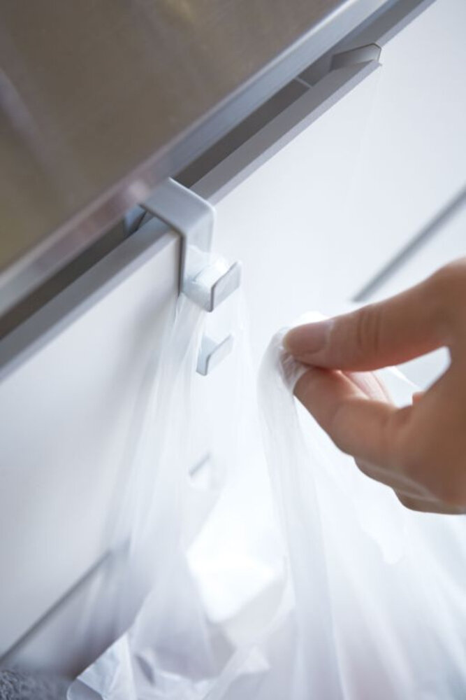 Yamazaki Yamazaki keukendoek haak voor keukenkast - Tower - white Yamazaki Yamazaki keukendoek haak voor keukenkast - Tower - white