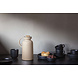 Eva Solo Eva Solo Silhouette Thermoskan 1 liter Soft Beige Eva Solo Eva Solo Silhouette Thermoskan 1 liter Soft Beige