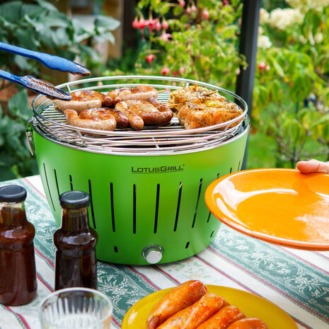LotusGrill LotusGrill Classic Tafelbarbecue - Ø350mm - Groen LotusGrill LotusGrill Classic Tafelbarbecue - Ø350mm - Groen