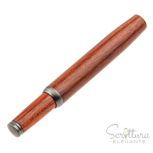 Gazing Far tmX fountain pen - Rosewood/Gunmetal Gazing Far tmX fountain pen - Rosewood/Gunmetal