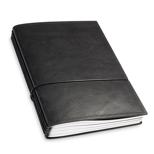 X17 Travel Journal / organizer - Zwart A5- vier elastieken X17 Travel Journal / organizer - Zwart A5- vier elastieken