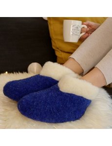 DINA Wollen sloffen hoog model donkerblauw/witte kraag