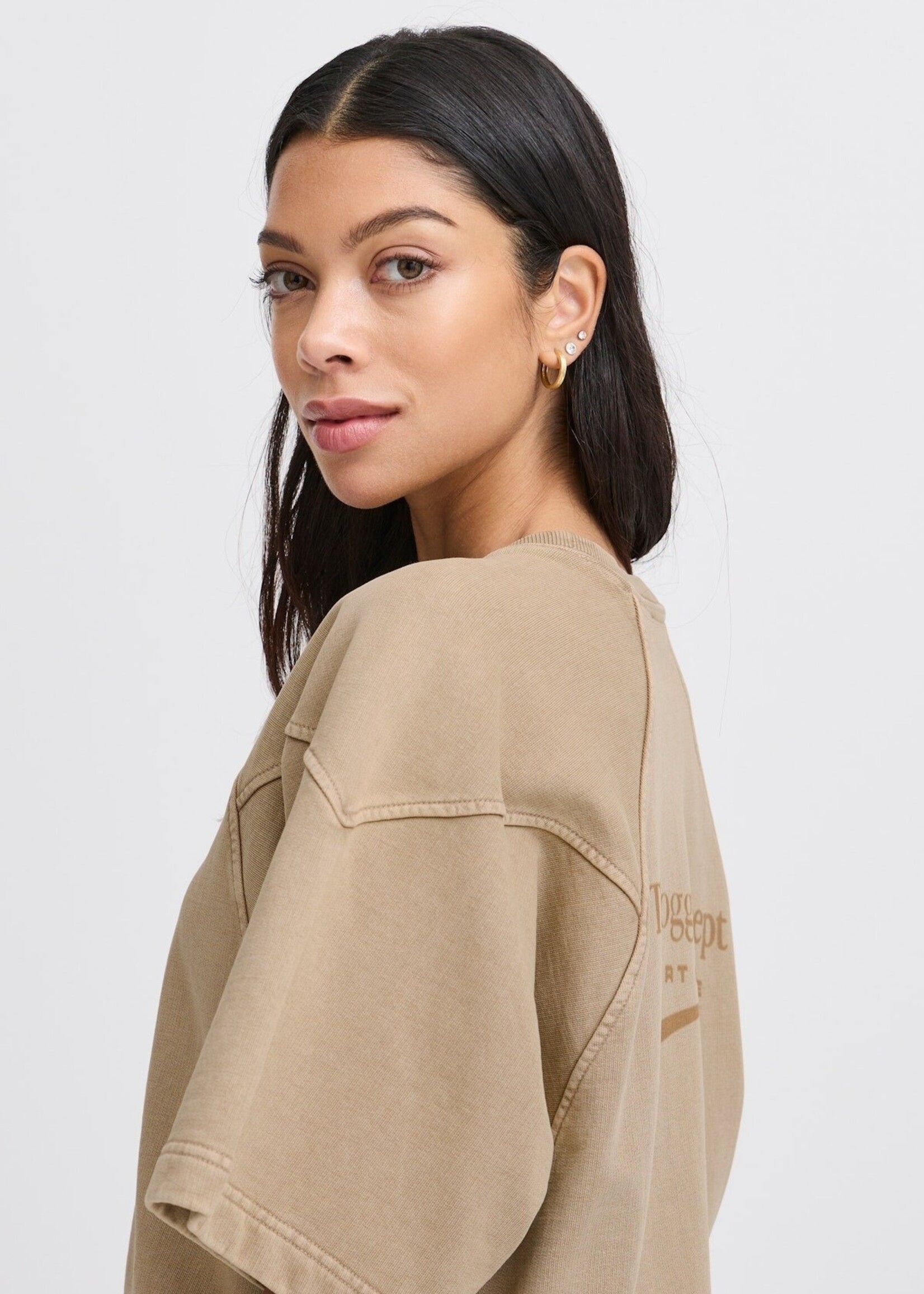 The Jogg Concept The Jogg Concept JCRubi Cutline Sweatshirt