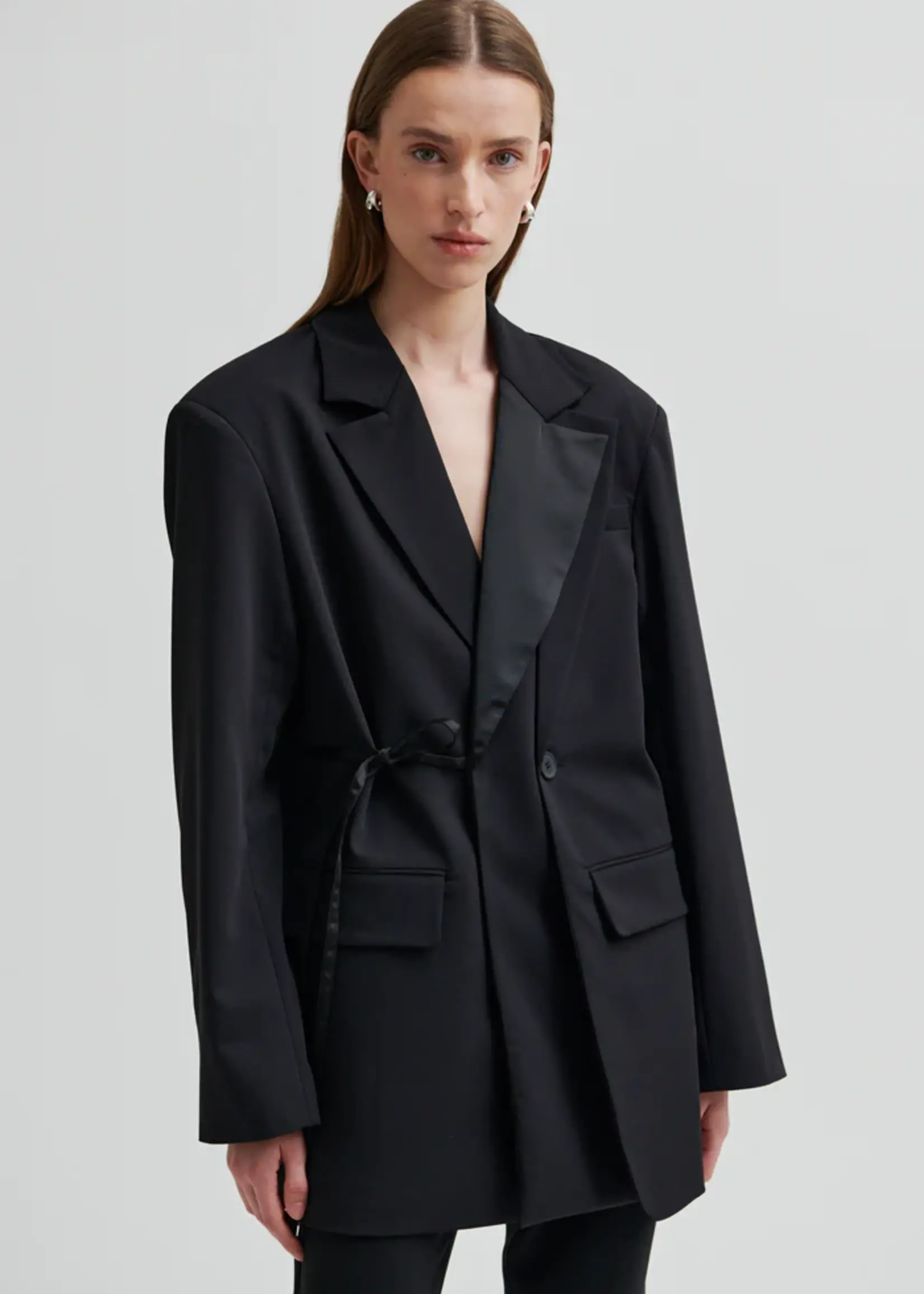 Second Female Drink Blazer