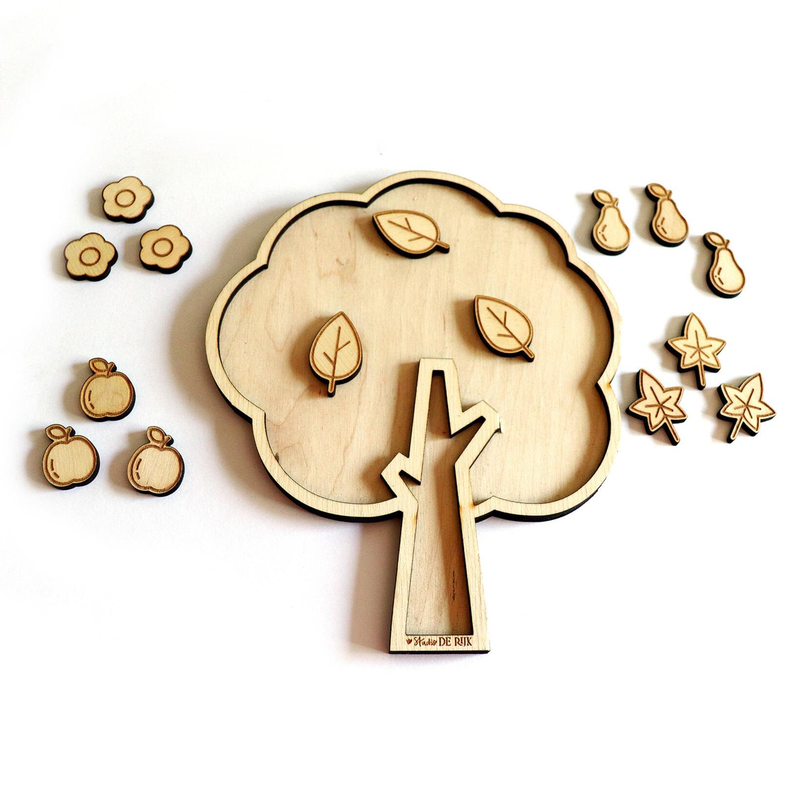 Studio de Rijk Houten vulvorm boom voor in sensory play speelbak