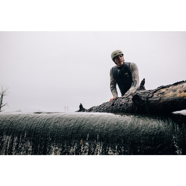 MYSTIC Boarding LS Rashvest