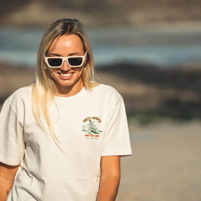 Dirty Habits Lekker Tee