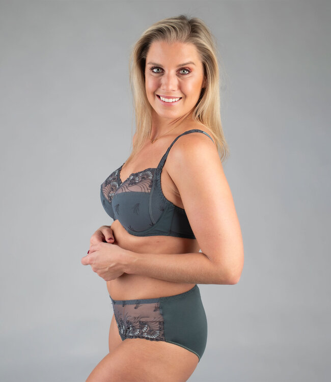 Juliette Shorty Anaïs Caviar