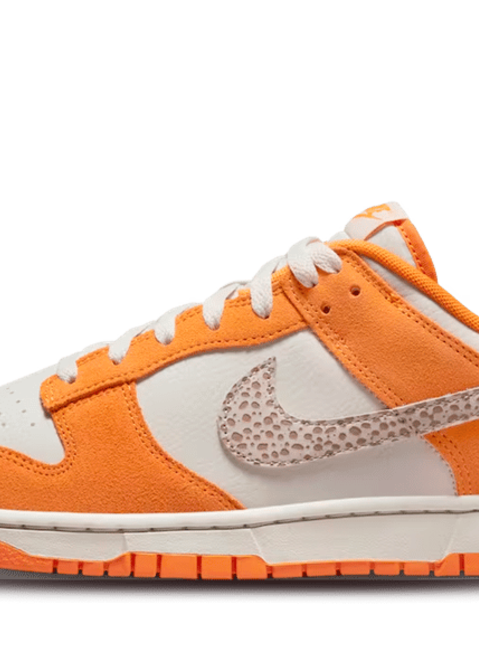 Nike Dunk Low Safari Swoosh Kumquat