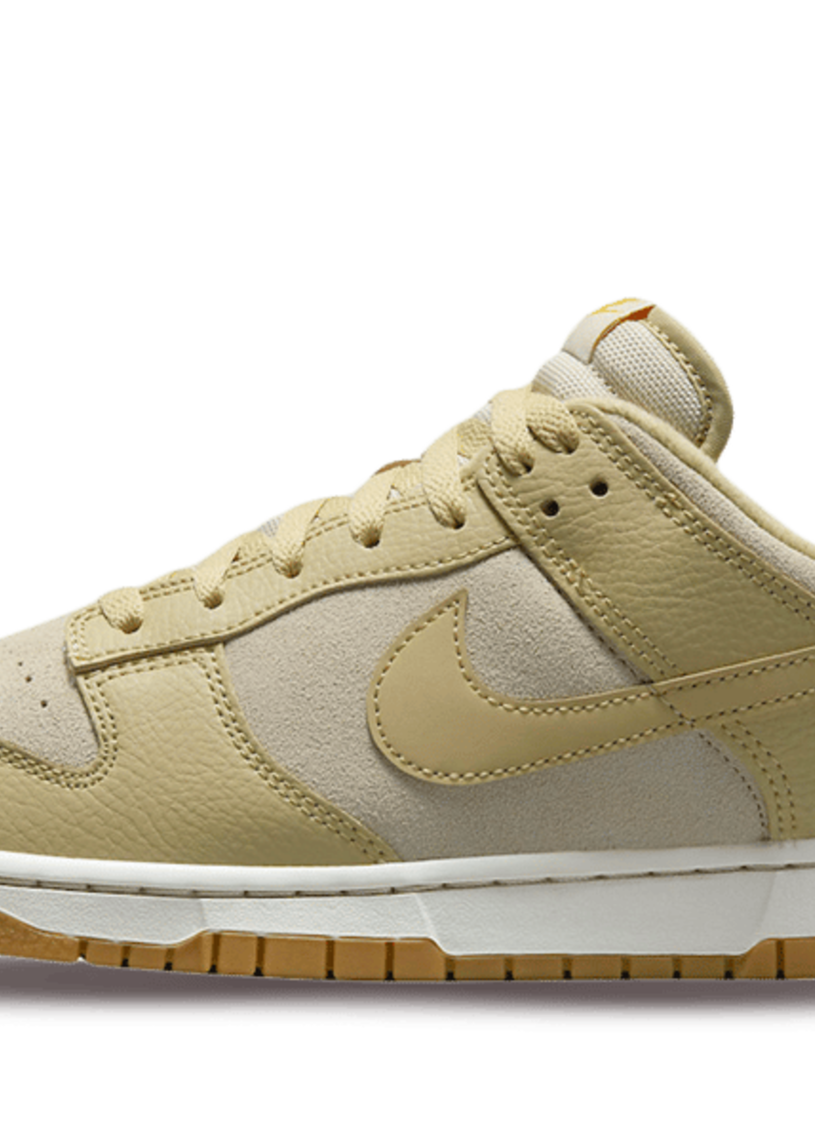 Nike Dunk Low Tan Suede Wheat grass