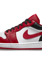 Nike Jordan 1 Low Bulls