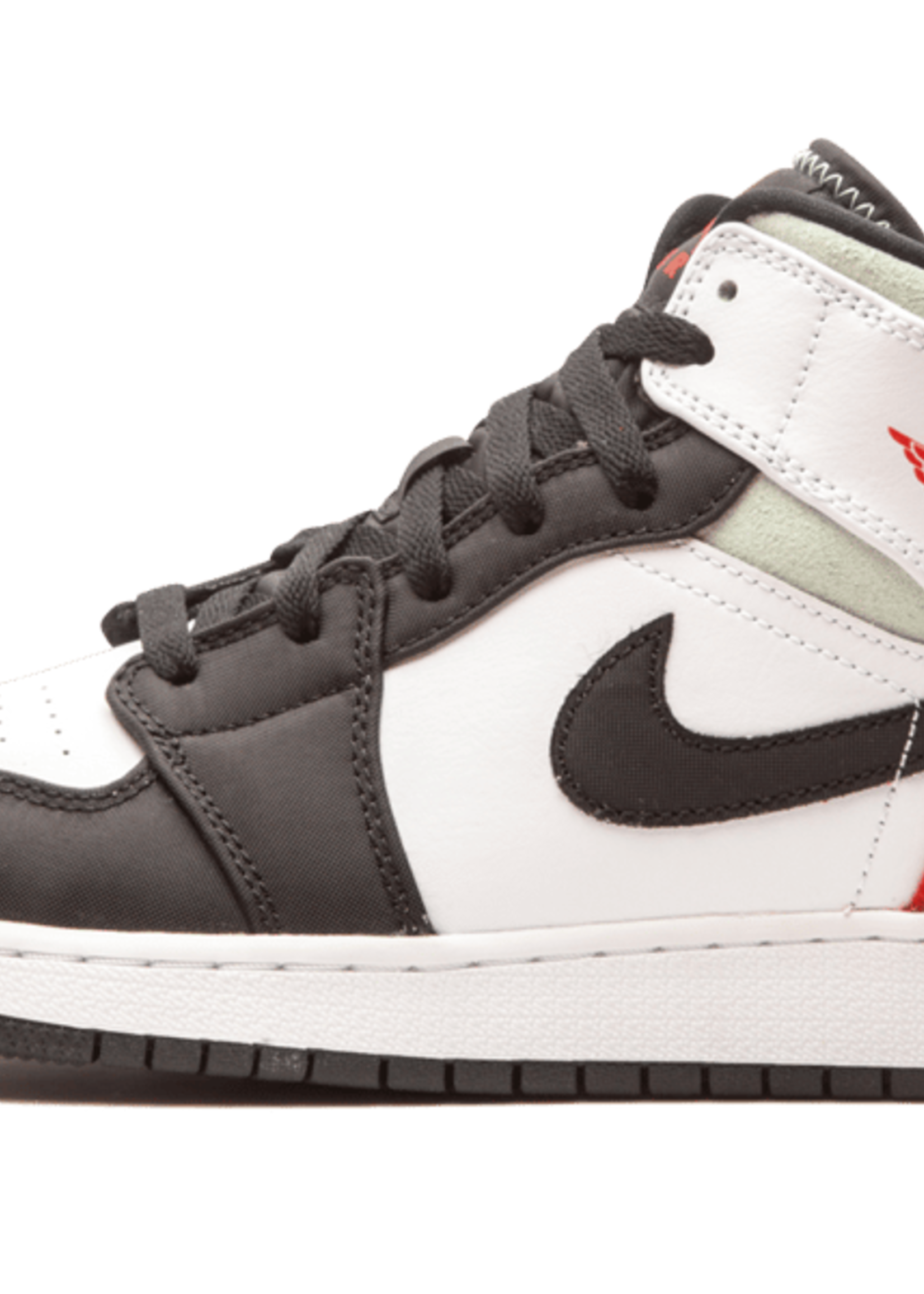 Nike Jordan 1 Mid SE White Black Red Spruce (gs)