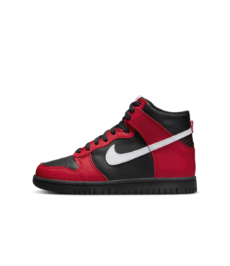 Nike Dunk High Deadpool