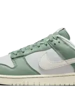 Nike Dunk Low Retro PRM Mica Green
