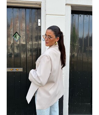 Ambika Oversized Blazer Creme