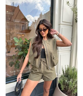 Ambika Gilet Giada Army