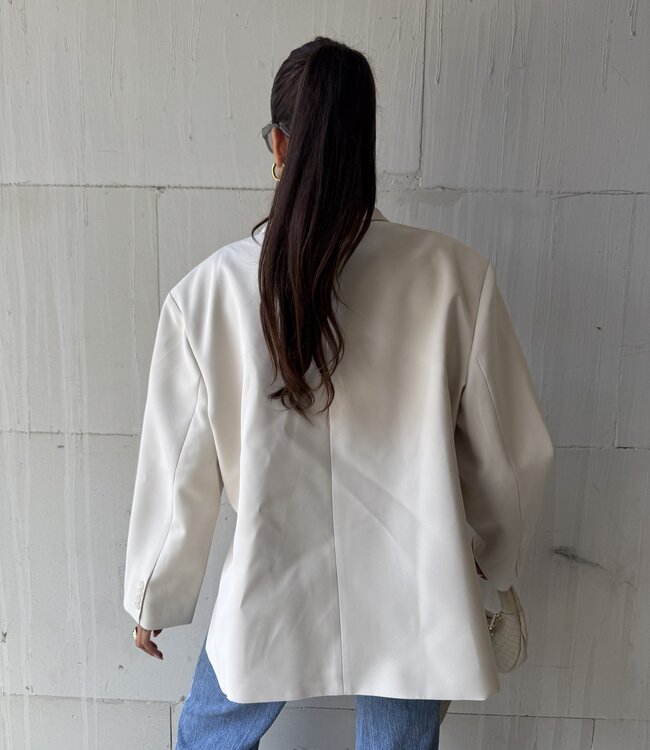 Ambika Oversized Blazer Creme