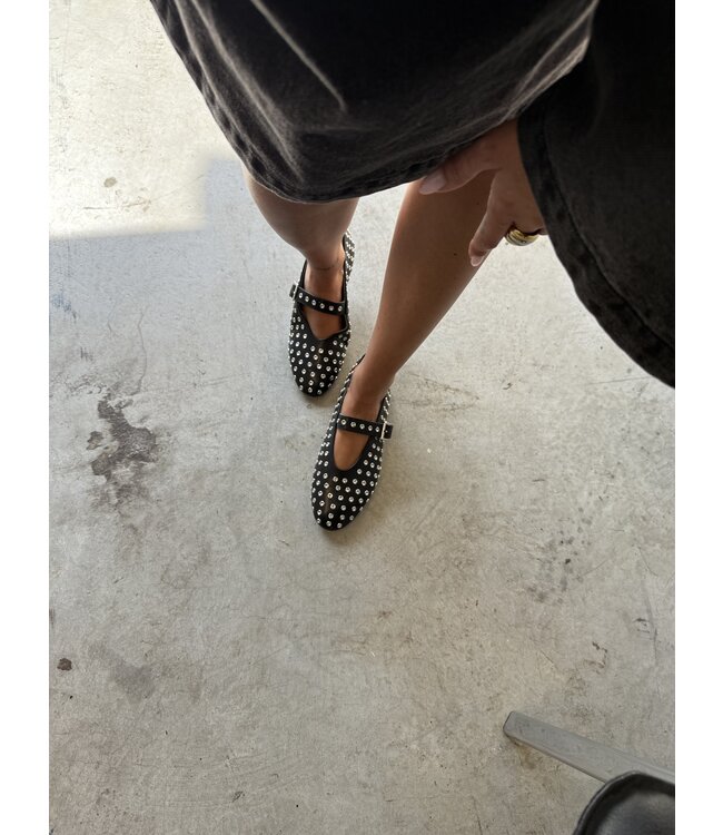 The Studded Ballerina Black