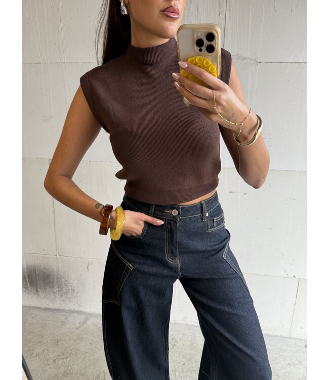 Top Mace Brown
