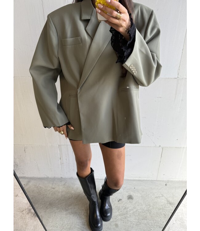 Ambika Oversized Blazer Army