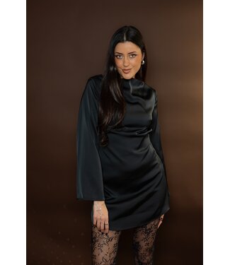 Silky Open-Back Dress Black