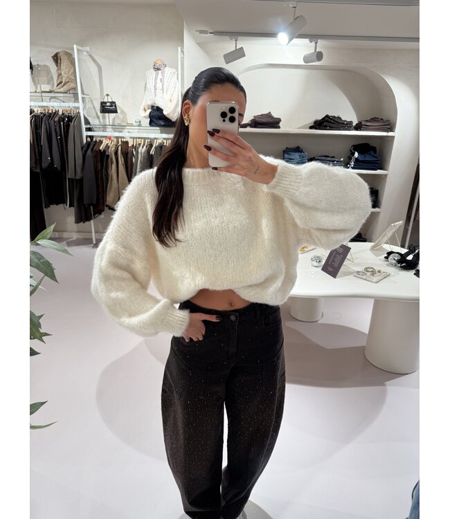 The Cozy Knit Creme