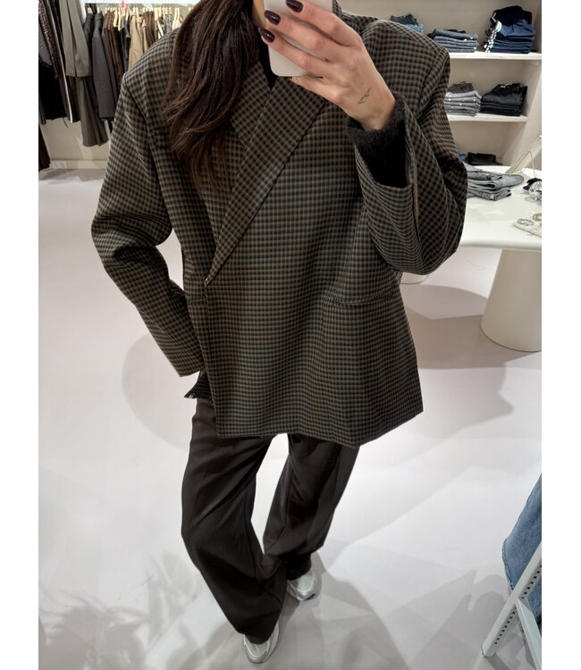 Ambika Oversized Blazer Jayda Geruit