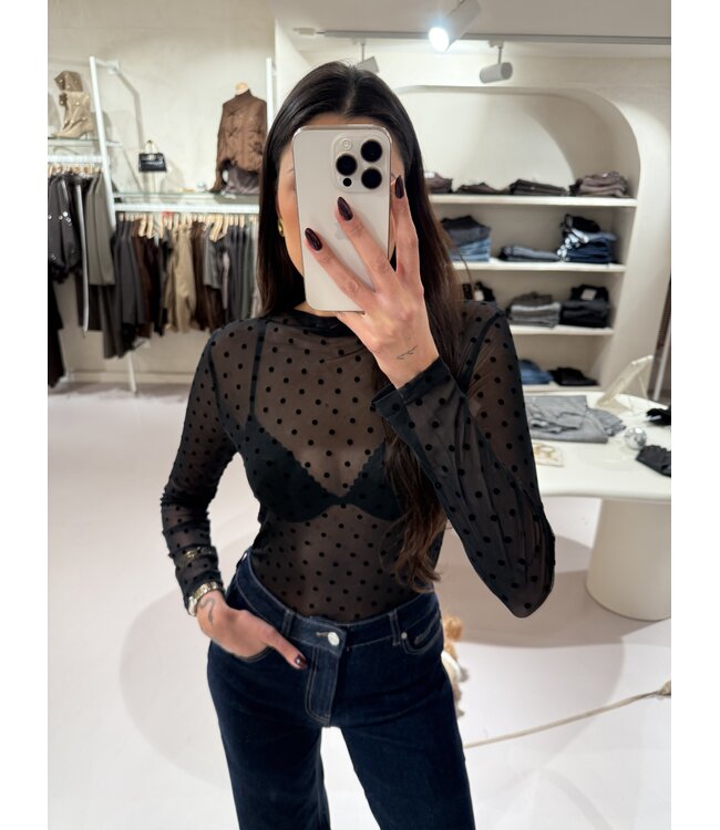 Dotted Mesh Top Black