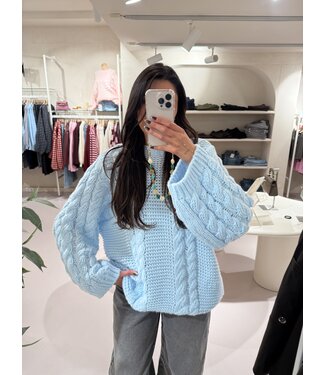 The Big Kabel Knit Light Blue