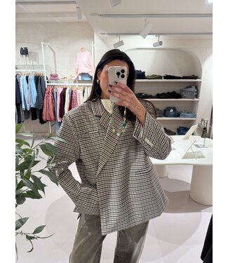 Ambika Oversized Blazer Kate Geruit