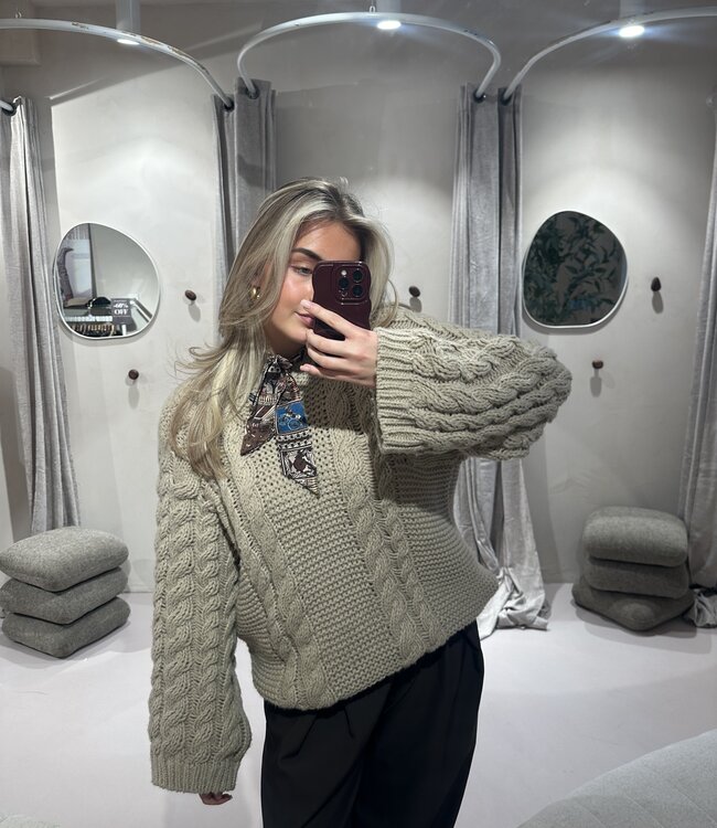 The Big Kabel Knit Beige