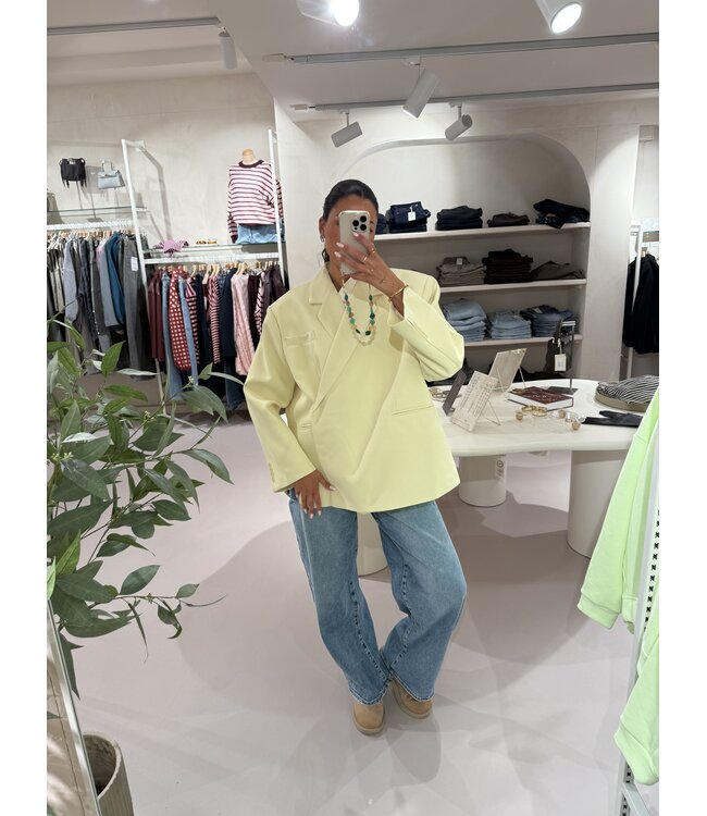 Ambika Oversized Blazer Butter Yellow