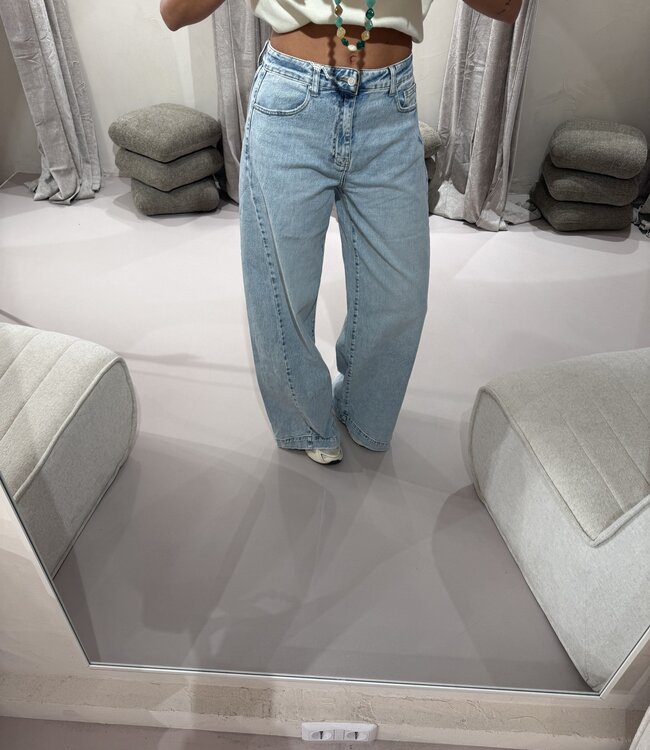 The Denim Jeans Extra Wide Fit