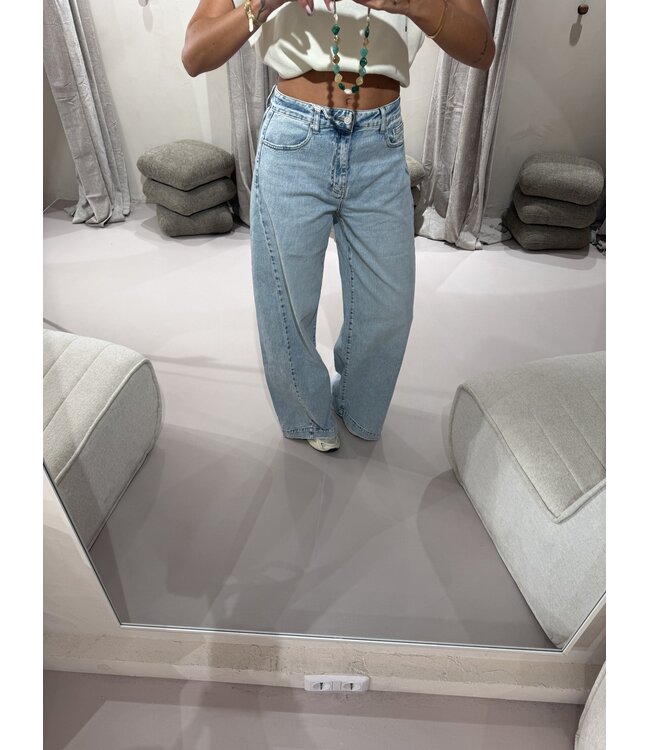 The Denim Jeans Extra Wide Fit