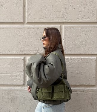 The Bomber Jacket Mila Army