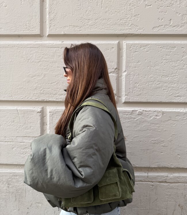 The Bomber Jacket Mila Army