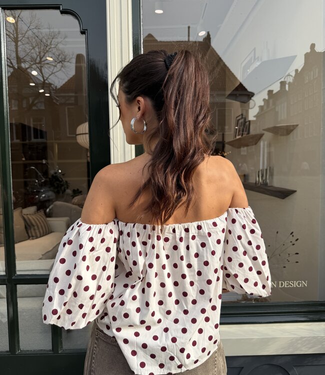 The Dotted Off Shoulder Top Bordeaux Short