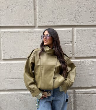 The Statment Leather Jacket Green