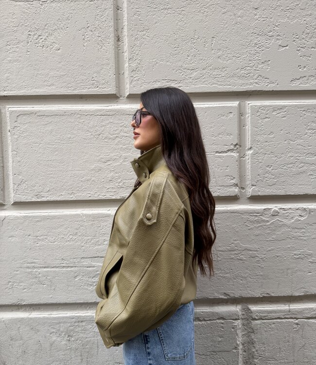 The Statment Leather Jacket Green